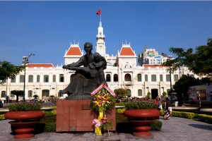 HO CHI MINH CITY AND CU CHI TUNNELS