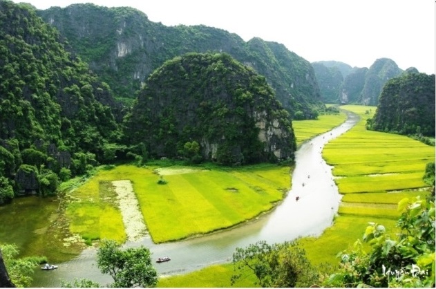 NINH BINH, stunning scenery and authentic side Vietnam